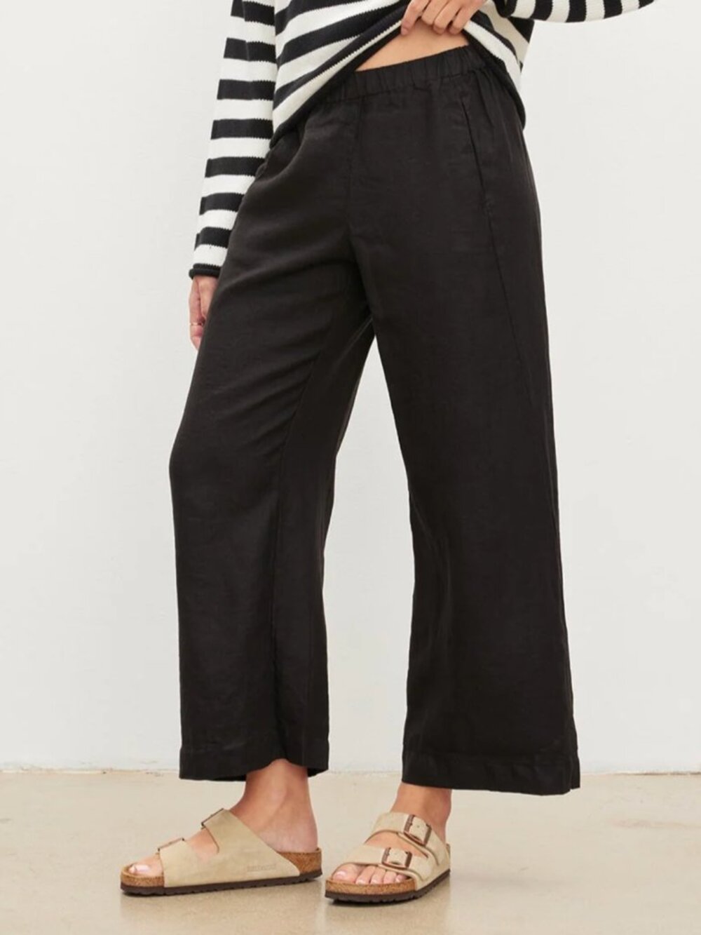 Velvet by Graham & Spencer Lola Pull On 100% Linen Pants in Black Medium $189